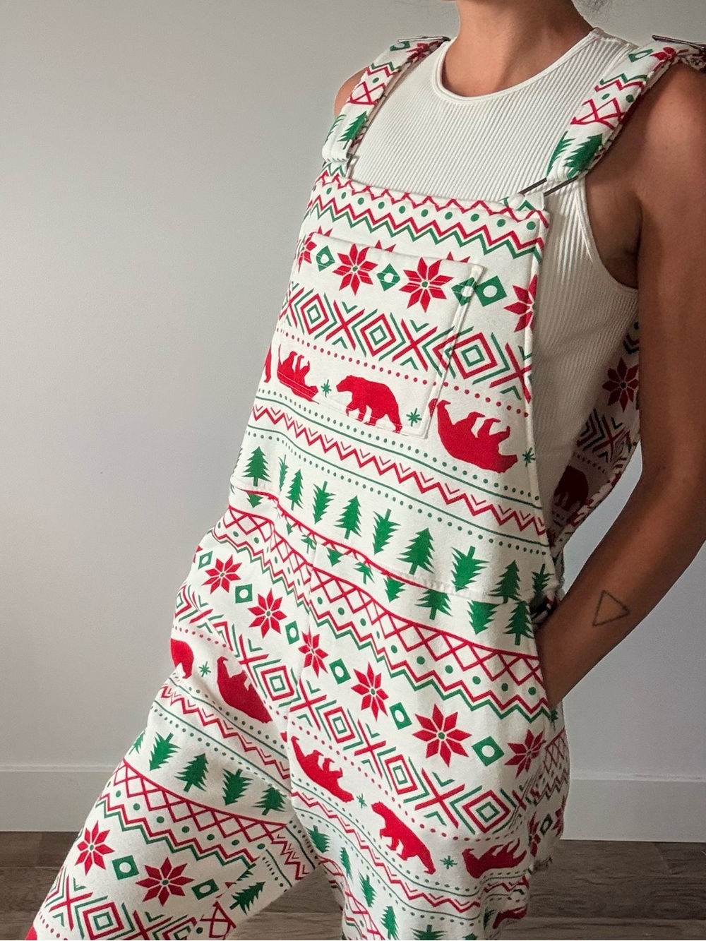 Holiday Christmas Tree Forest Print Jumpsuit Overalls in Red & Green - Unbranded